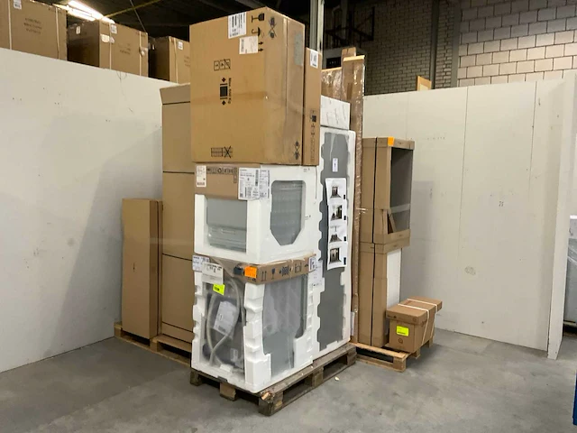 Eilandkeuken met kastenwand - afbeelding 8 van  8