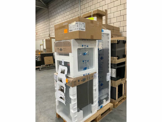 Eilandkeuken met wandopstelling - afbeelding 8 van  9