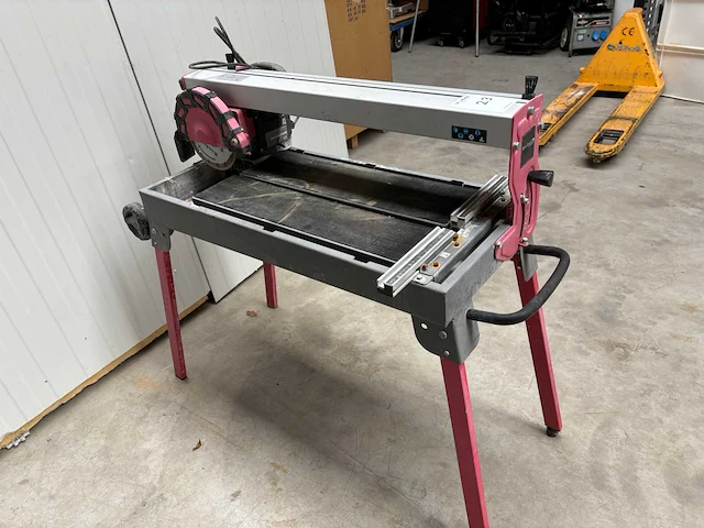 Einhell te-tc 620u zaagtafel - afbeelding 1 van  8