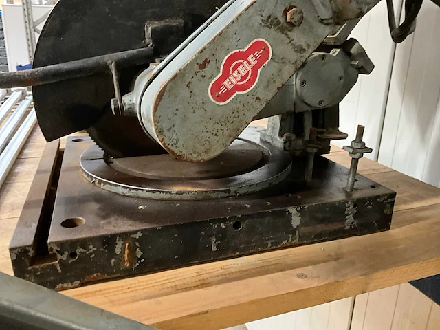 Eisele afkortcirkelzaagmachine - afbeelding 5 van  5