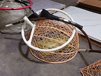 Eistoel swing chair, beige, 2025 - afbeelding 2 van  3