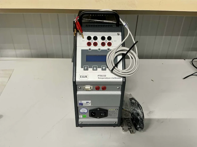 Eiuk ptb150 temperatuur calibrator - afbeelding 1 van  2