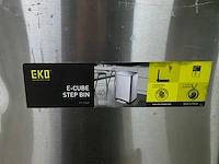 Eko - e-cube step bin 40 liter - rvs pedaalemmer - afbeelding 3 van  5