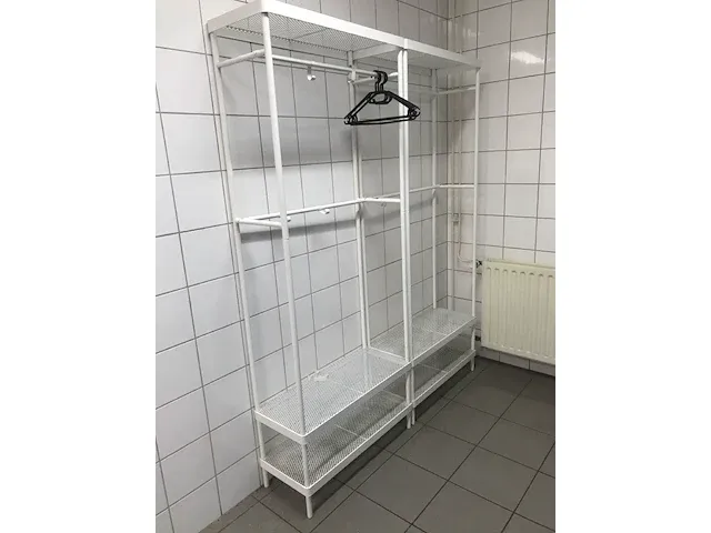 Ekwo lockerkast en inhoud toiletgroep - afbeelding 8 van  9