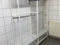 Ekwo lockerkast en inhoud toiletgroep - afbeelding 8 van  9