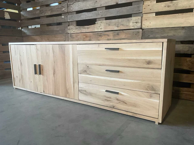 Elance dressoir eikenhout - afbeelding 1 van  9