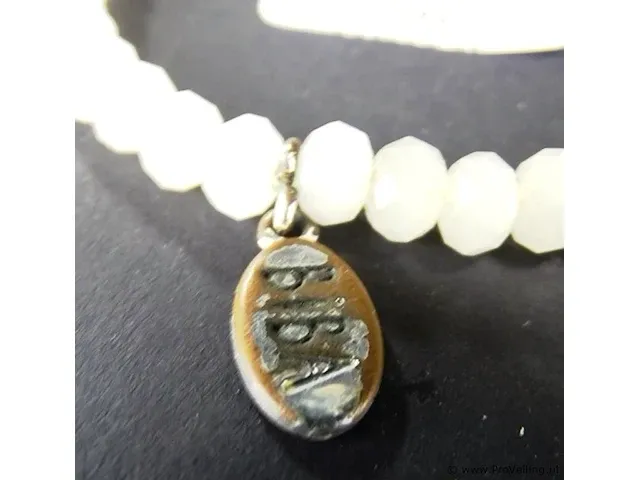 Elastische jade?. armband - afbeelding 2 van  3