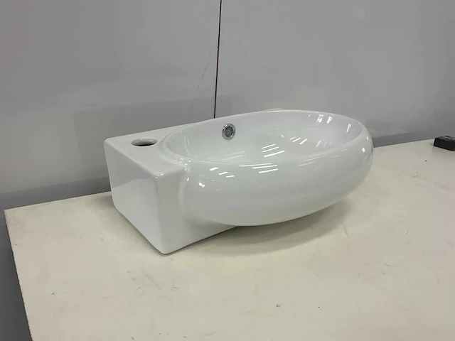 Elberti model s rechts fontein wastafel - afbeelding 3 van  6