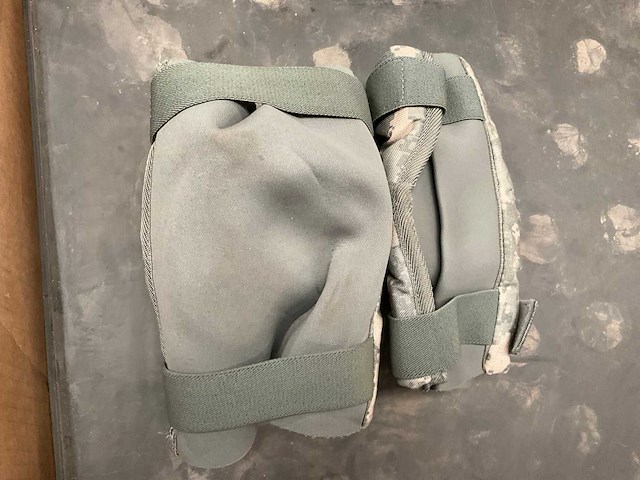 Elbow pad set (500x) - afbeelding 2 van  5