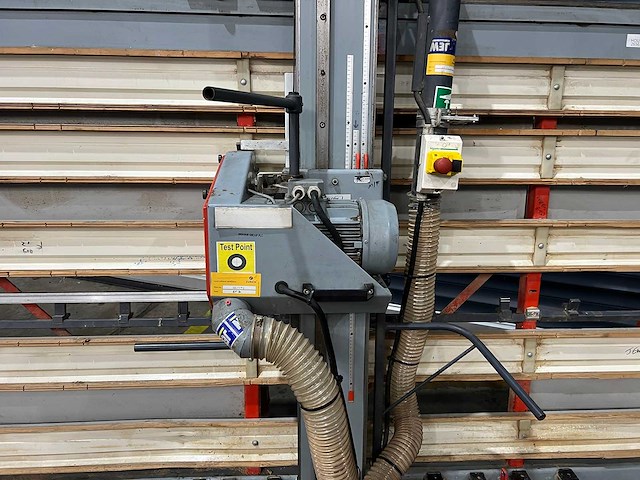 Elcon - 1998 - r 135 - verticale platenzaag - afbeelding 5 van  9
