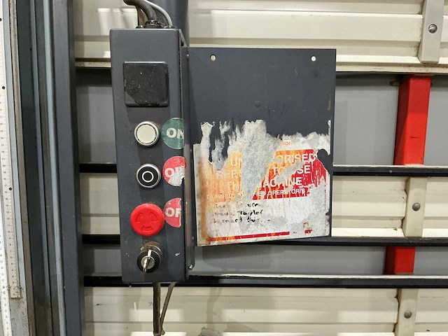 Elcon - 1998 - r 155 - verticale platenzaag - afbeelding 8 van  10