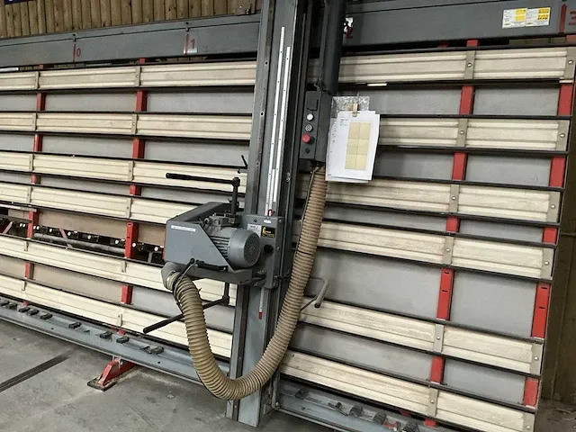 Elcon 185 rs verticale platenzaag - afbeelding 5 van  7