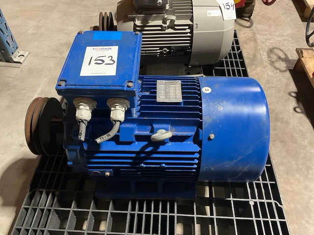 Electramo 1rj160l-4/8 elektromotor - afbeelding 1 van  6