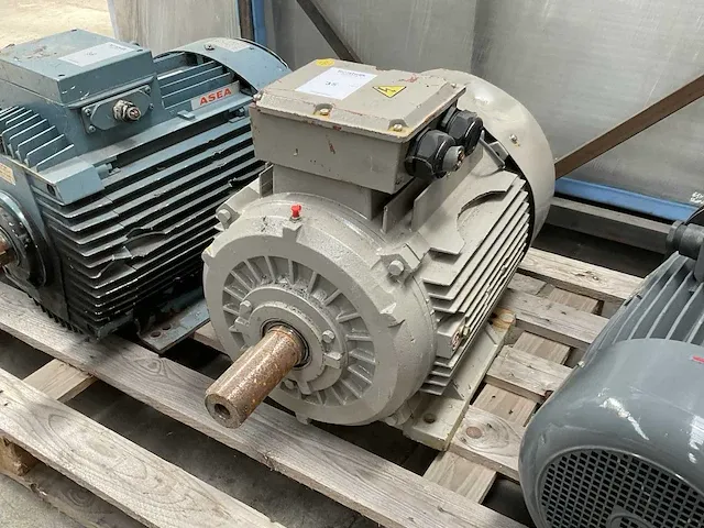 Electramo ye3-225m-4 elektromotor - afbeelding 1 van  5