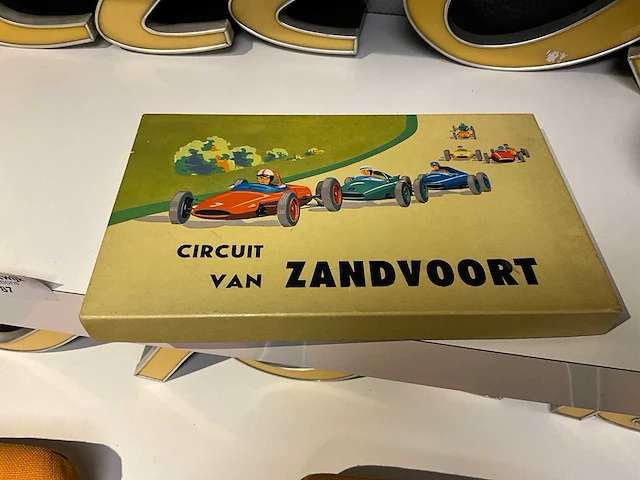 Electric speedway spel - afbeelding 10 van  11