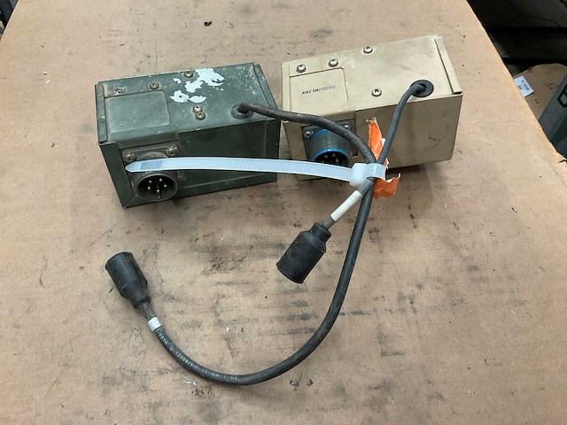 Electrical control box (2x) - afbeelding 3 van  4