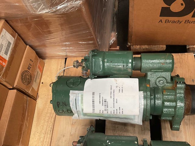 Electrical engine starter - afbeelding 3 van  3