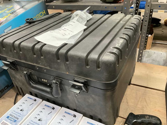 Electrician tool’s kit - afbeelding 4 van  5