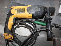 Electrische boorhamer dewalt in kunststofkoffer. - afbeelding 3 van  3