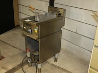 Electrische friteuse alpeninos, 380 volt. afmeting 35 x 70 x 106 cm. - afbeelding 2 van  2
