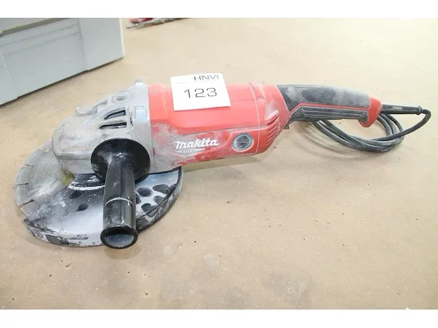Electrische haakse slijper makita m9001 - afbeelding 1 van  1