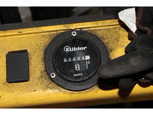 Electrische heftruck hyster type a1.50xl, maximale hefhoogte 330 cm, maximale draaglast 1430 kg. bouwjaar 1... - afbeelding 3 van  4