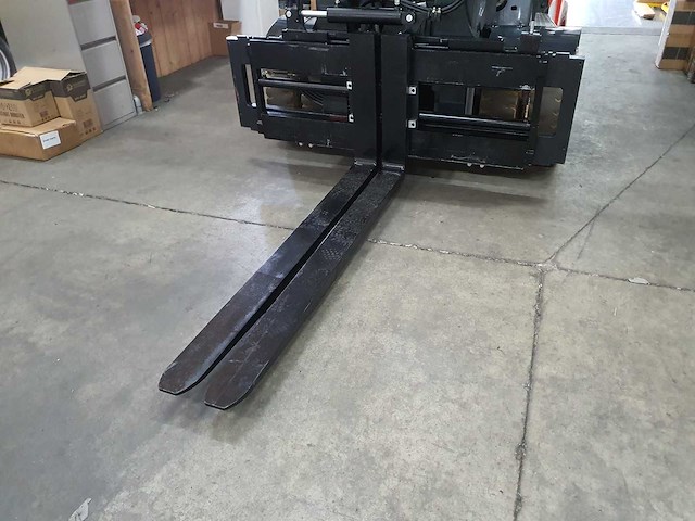 Electrische linde e80-01/900 accu 2020 - 4.5m vorkversteller, side-shift - vorkheftruck bj 2017 - afbeelding 18 van  28