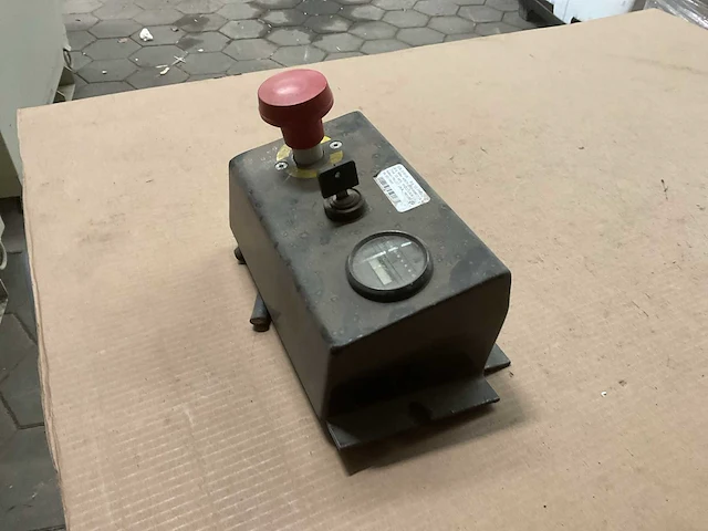 Electrische pallet contactblok - afbeelding 2 van  2