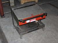 Electrische salamander franke, type fr-1/1-e2. afmeting 60 x 54 x 57 cm. - afbeelding 2 van  2