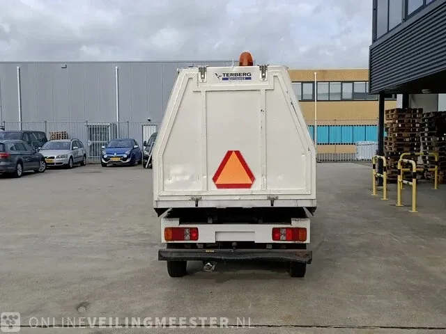 Electro voertuig spykstaal, kipper veegvuilopbouw, bouwjaar 2010 - afbeelding 28 van  31