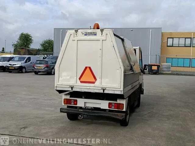 Electro voertuig spykstaal, kipper veegvuilopbouw, bouwjaar 2010 - afbeelding 29 van  31