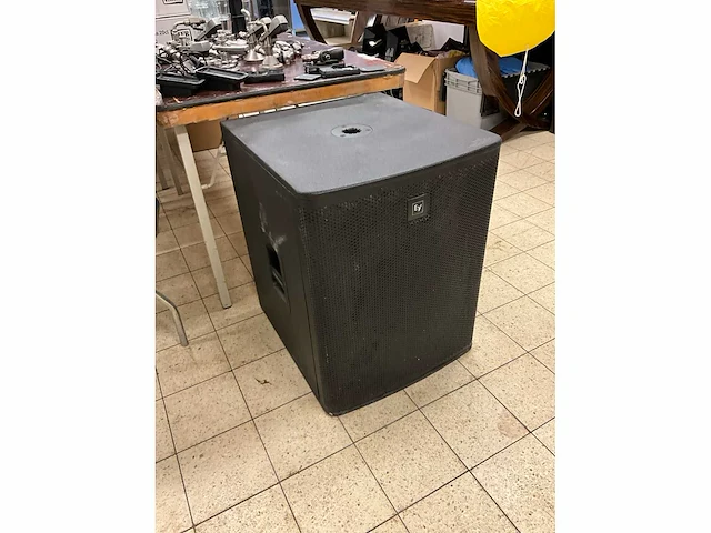 Electro-voice elx118 subwoofer - afbeelding 2 van  6
