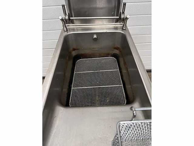 Electrolux - 2019 - volautomaat - friteuse - afbeelding 3 van  10