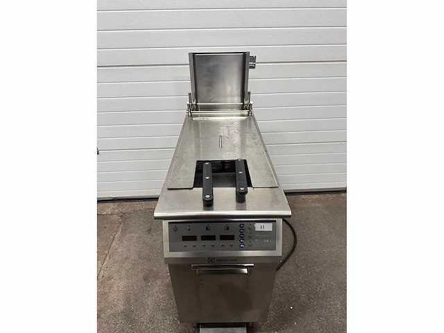 Electrolux - 2019 - volautomaat - friteuse - afbeelding 4 van  10