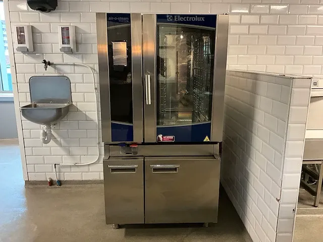 Electrolux - aos101eta - elektrische combisteamer - afbeelding 1 van  12