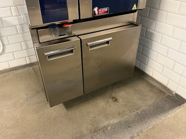 Electrolux - aos101eta - elektrische combisteamer - afbeelding 9 van  12