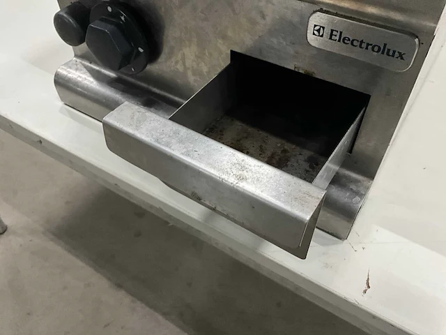 Electrolux - bakplaat propaan - afbeelding 4 van  7