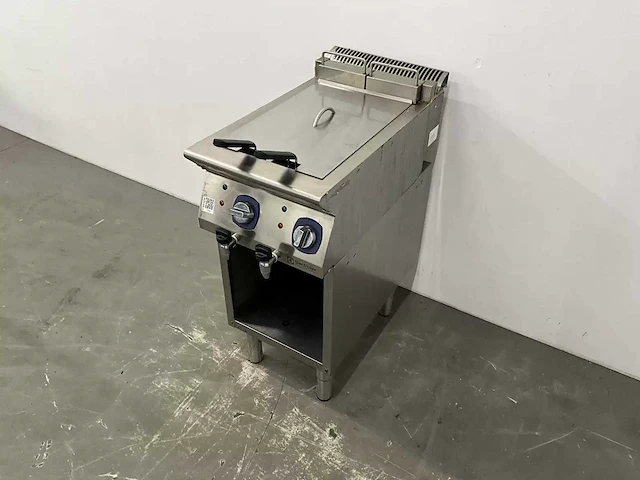 Electrolux - e7fred2a00 - friteuse - afbeelding 1 van  7