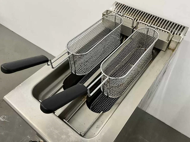 Electrolux - e7fred2a00 - friteuse - afbeelding 6 van  7