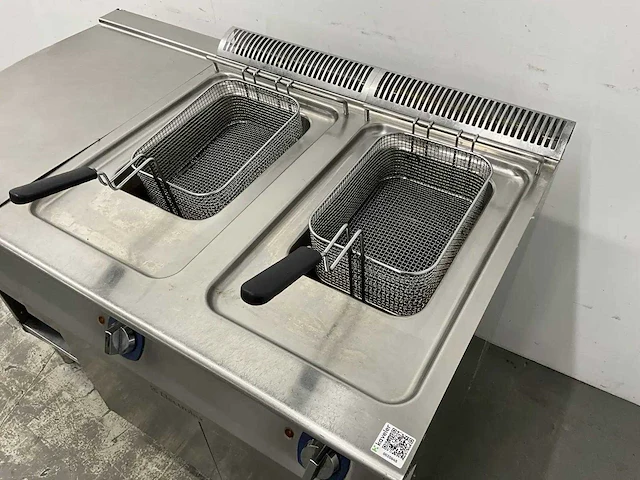 Electrolux - e7freh2gf0 - dubbele friteuse - afbeelding 2 van  9