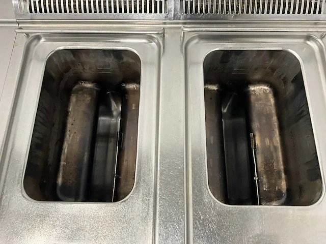Electrolux - e7freh2gf0 - dubbele friteuse - afbeelding 3 van  9