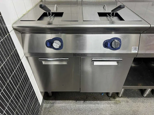 Electrolux - e7frghh2gf0 - dubbele friteuse - afbeelding 3 van  7
