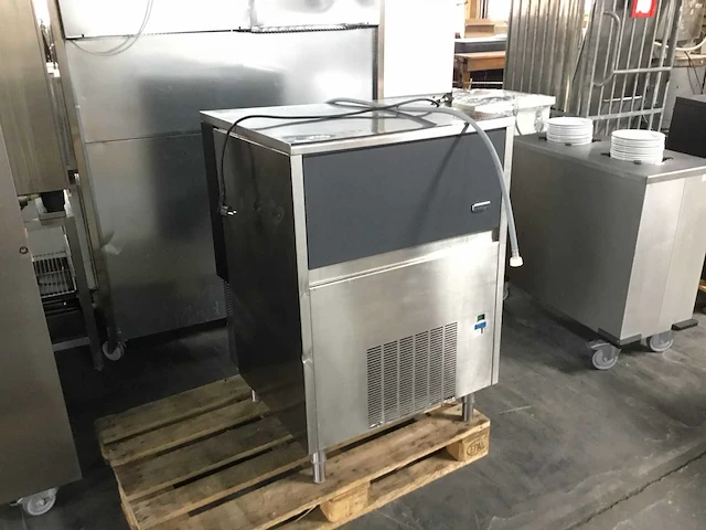 Electrolux - ijsblokjesmachine - afbeelding 2 van  6