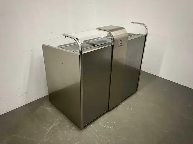 Electrolux - libero point 3 - front cooking unit met afzuiging (2019) - afbeelding 18 van  26