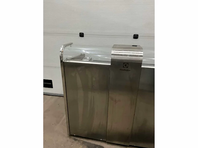 Electrolux - liberopoint - front cooking - afbeelding 2 van  14