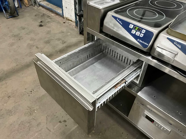 Electrolux - liberopoint - front cooking - afbeelding 12 van  14