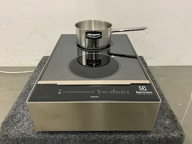 Electrolux - llfd1s - 2-pits inductie kookplaat (2022) - afbeelding 1 van  9