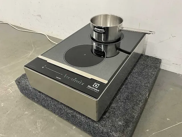 Electrolux - llfd1s - 2-pits inductie kookplaat (2022) - afbeelding 3 van  9