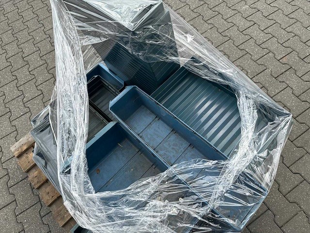 Electrolux - magazijnbak mix ca. 100stuks - afbeelding 6 van  6