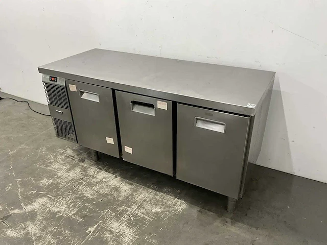 Electrolux - refrigerated table - afbeelding 1 van  7